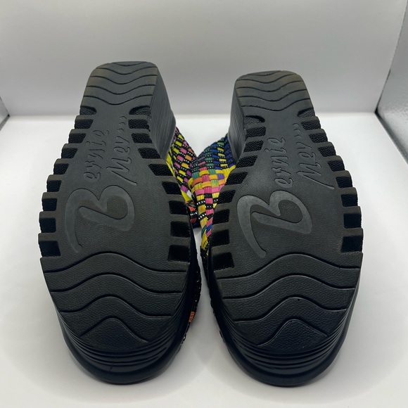 Bernie Mev Pull-On Mary Jane Platform Shoes - Picture 3 of 6